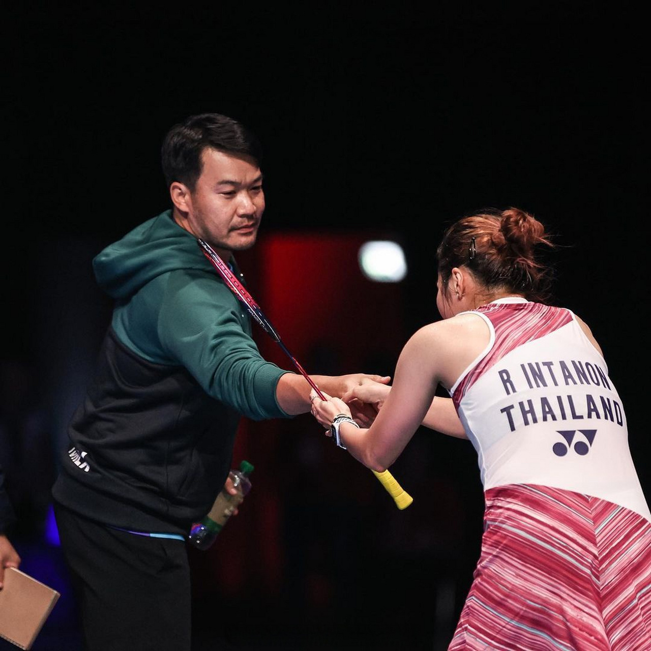 爱游戏APP-中国队逆转日本队,戴资颖统治全场